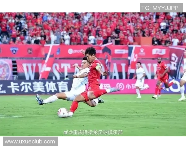 重庆足球队灵活性排名第六引发关注展现球队实力与潜力